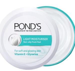 Ponds Light Face Dry Skin Moisturizer